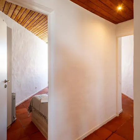 Muito Acolhedor Com Vista De Mar * Colares